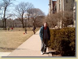 M4100919 * University of Chicago * 2272 x 1704 * (1007KB)